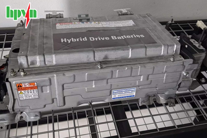 B&igrave;nh ắc quy Hybrid 