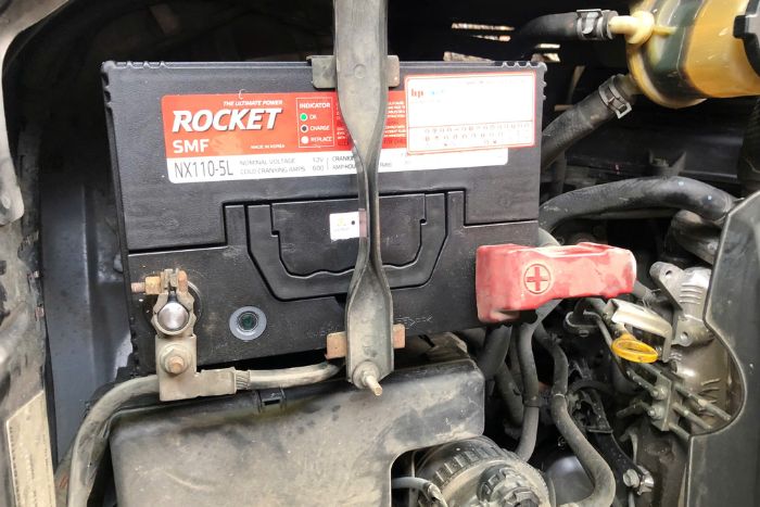 Cứu hộ ắc quy Rocket tận nơi&nbsp;